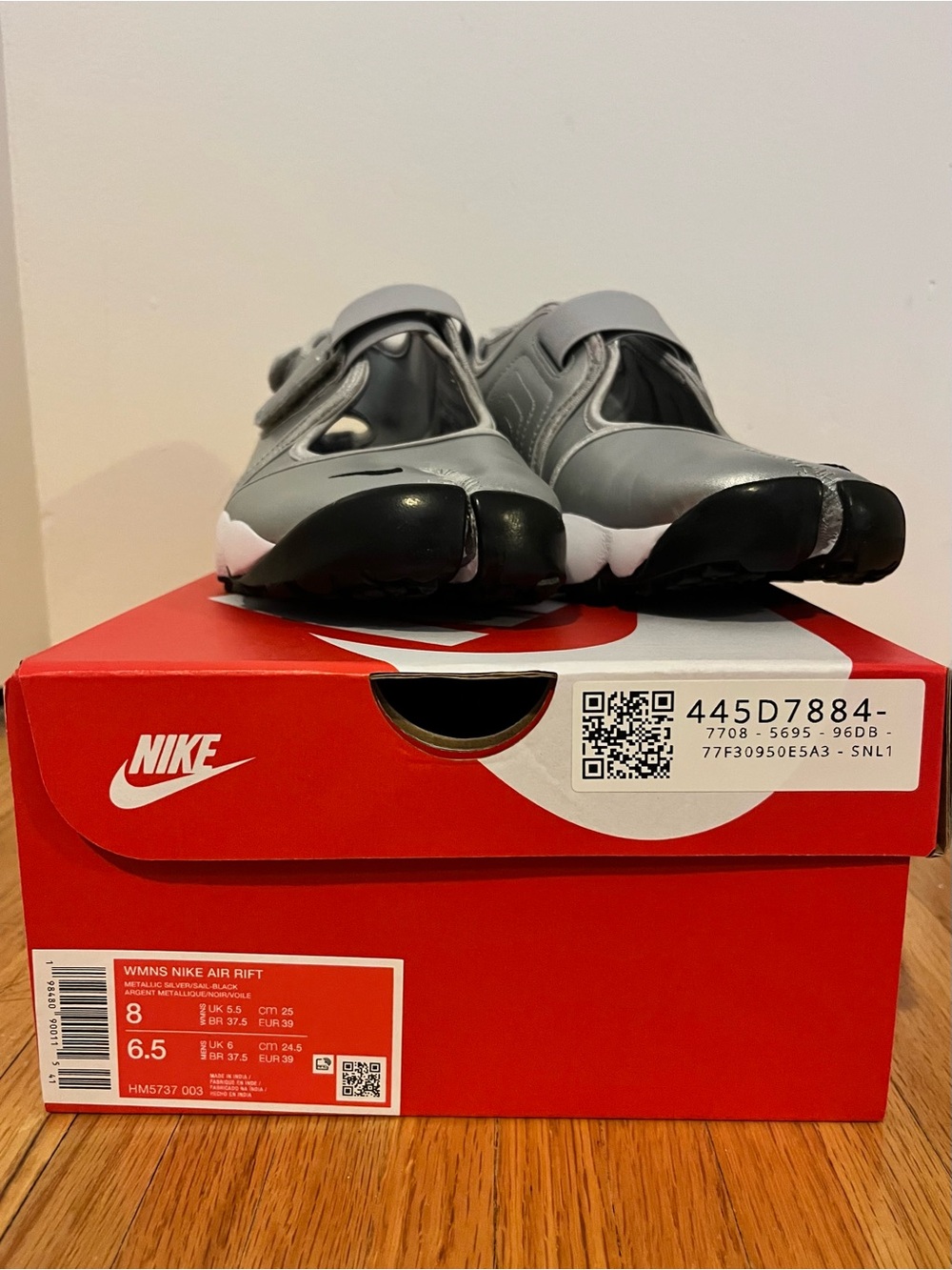 Nike Silver Leather Air Rift - Picture 4 of 4